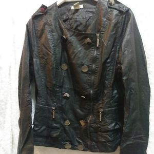 🔽$100 - NWT Vertigo Paris faux leather jacket